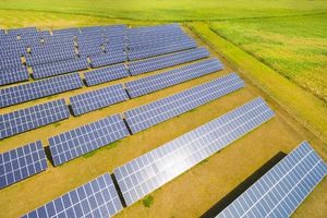 Quais são os benefícios do sistema de energia solar preço